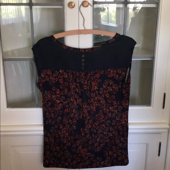 The Limited cap sleeve floral top - Picture 3 of 4